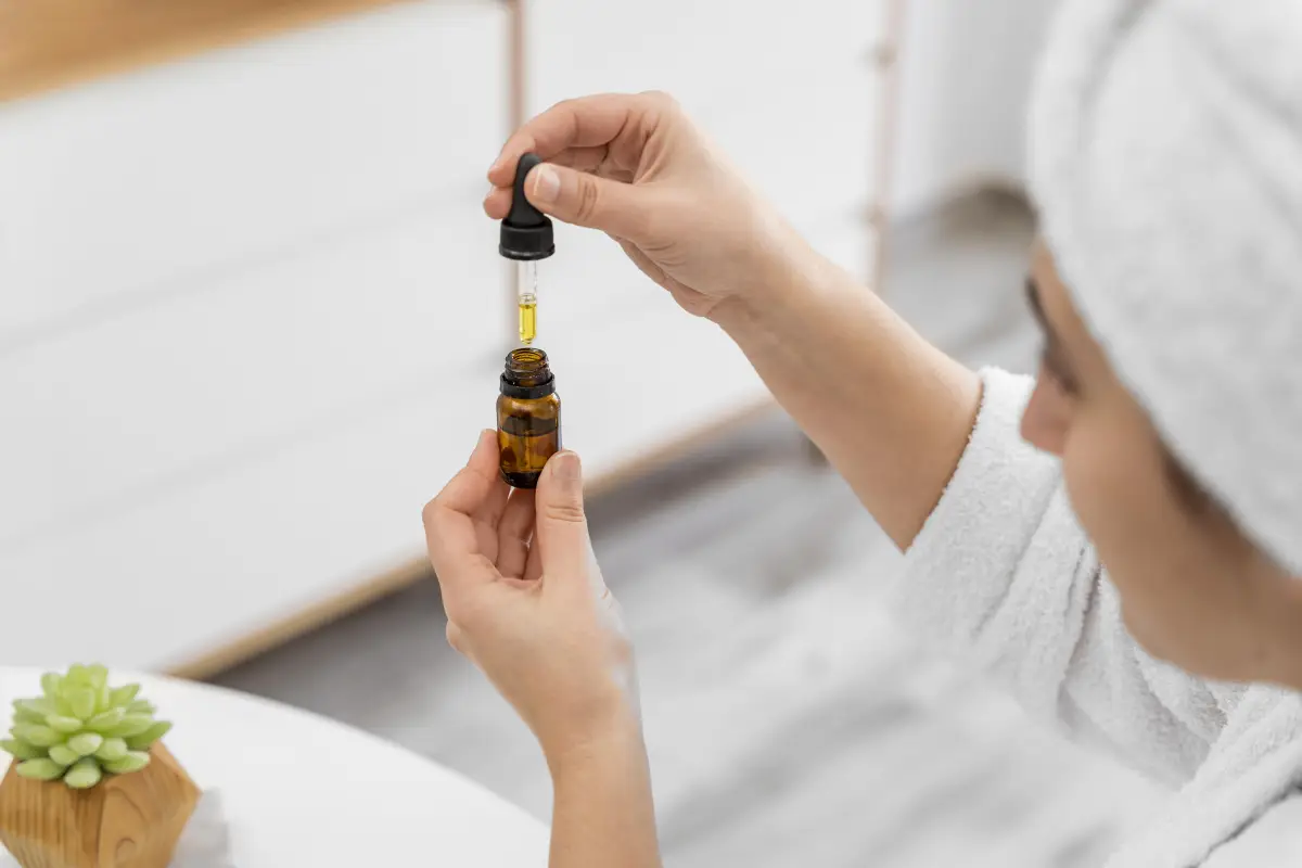 Stay Fresh! Begini Cara Pakai Essential Oil agar Wangi Tahan Lama