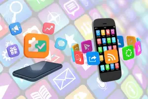 Setiap tahun, miliaran aplikasi diunduh dari toko aplikasi seperti Google Play Store. Apa sebenarnya yang mendorong seseorang untuk mengambil keputusan penting: menginstal sebuah aplikasi baru? (Sumber : Canva)