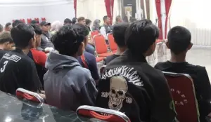 Belasan pelajar yang positif narkoba usai diamankan polisi saat ikut aksi 1 September di Kota Sukabumi menjalani rehabilitasi di BNNK.