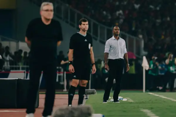 Patrick Kluivert memimpin Timnas Indonesia saat menghdapai Bahrain pada babak Kualifikasi Piala Dunia 2026 zona Asia pada 25 Maret 2025, di Stadion Gelora Bung Karno. (Sumber: Instagram/@patrickkluivert9)