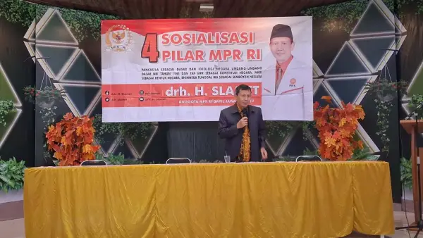 Anggota MPR RI Dapil Jawa Barat IV Kota/Kabupaten Sukabumi, drh Slamet, melaksanakan sosialisasi Empat Pilar MPR RI. | Foto: Istimewa