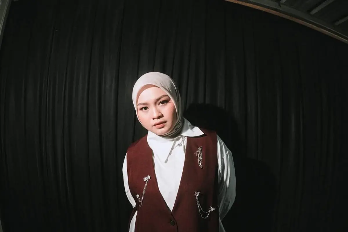 Salma Salsabil Umumkan Kelahiran Anak Pertamanya di Pestapora 2025