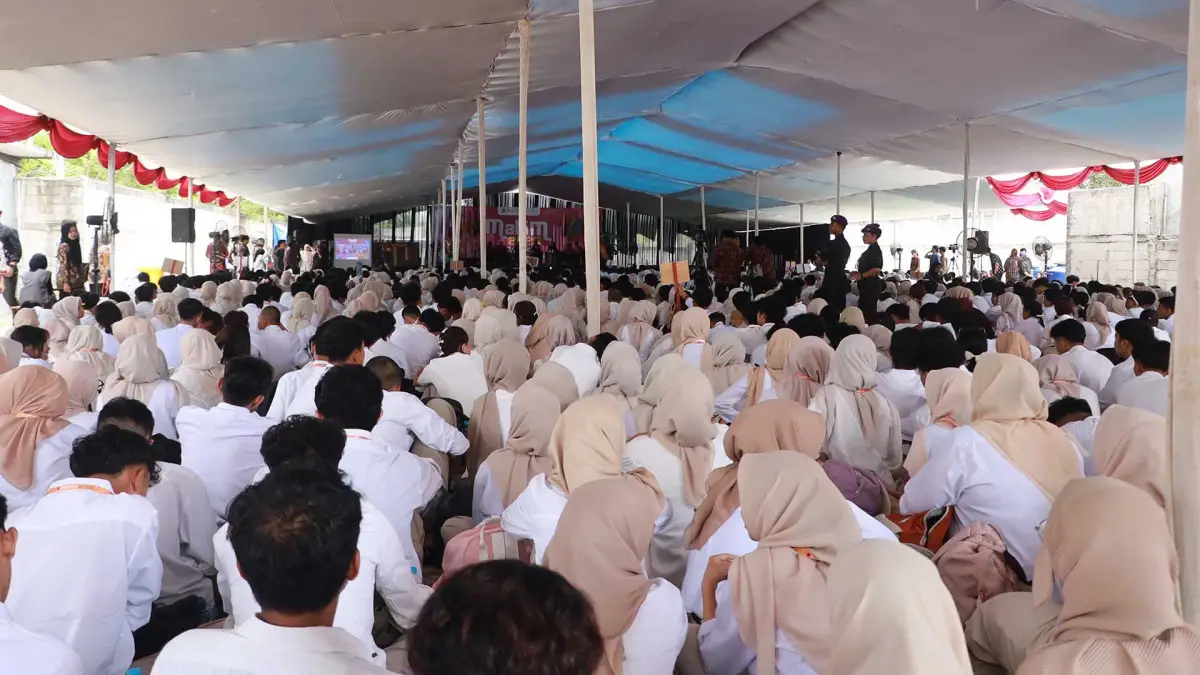 Sebanyak 2.200 lebih mahasiswa baru NPU dari berbagai daerah di Indonesia hingga mancanegara.