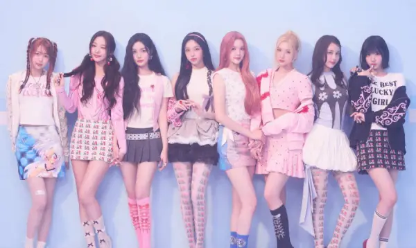 Hearts2Hearts Bakal Comeback Dengan Mini Album Pertama Pada Oktober 2025 (Sumber : X/@soompi)