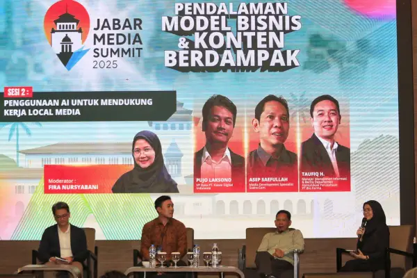 Penggunaan AI untuk membantu Kinerja Media dalam acara Jabar Media Summit (Sumber : Dok. Jabar Media Summit)