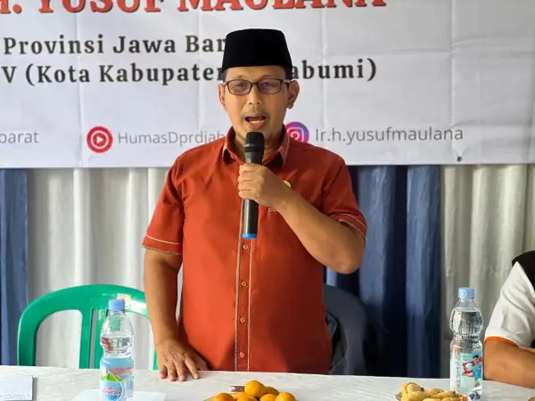 Anggota Komisi IV DPRD Jawa Barat Yusuf Maulana atau Haji Aka melakukan sosialisasi Perda Nomor 6 Tahun 2019 tentang Kewirausahaan Daerah. | Foto: Istimewa