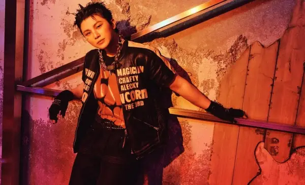 Woozi SEVENTEEN Resmi Menjalani Wajib Militer Hari Ini: Kembali Dalam Keadaan Sehat (Sumber : Instagram/@saythename_17)