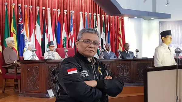 Ekonom, Didik Rachbini Soroti Dana Rp200 Triliun: Langgar Konstitusi dan 3 UU. (Sumber : Instagram/@didikrachbini).