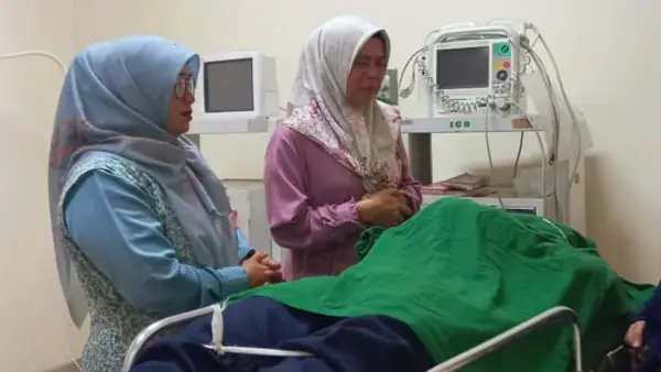 Korban sempat dilarikan ke RSUD Sekarwangi Cibadak Sukabumi untuk mendapatkan penanganan medis. Namun nyawanya tidak tertolong, (Sumber Foto: Istimewa)