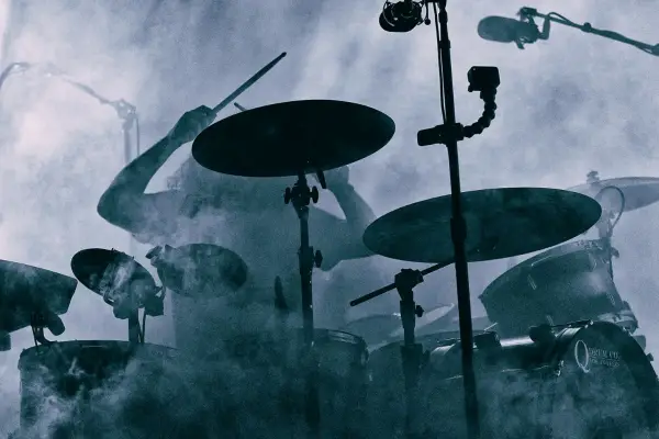 Freese sendiri bukanlah wajah baru di band industrial rock tersebut, ia pernah menjadi drummer Nine Inch Nails dari tahun 2005 hingga 2008. (Sumber: Facebook./Nine Inch Nails)