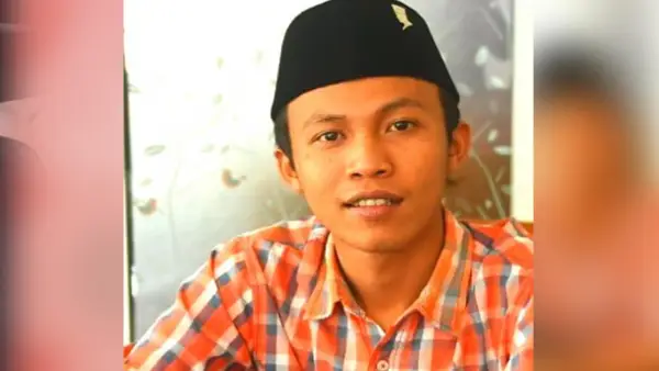 Dewek Sapta Anugerah, mantan aktivisi GMNI Sukabmi Raya | Foto : Facebook