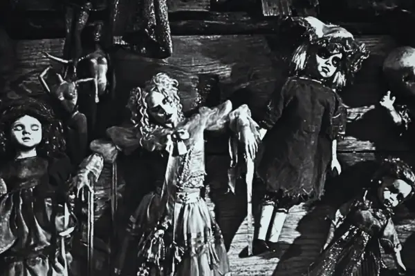 Video Musik The Dead Dance Lady Gaga Jadi Sensasi YouTube, Ungkap Kolaborasi Horor Epik dengan Tim Burton (Tangkapan layar: youtube/Lady Gaga)