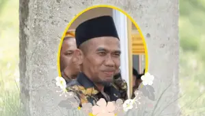Sosok KH. Endang Juhrodi, Ketua DMI Kecamatan Cicurug yang meninggal usai kecelakaan motor di Tikungan Cikidang Sukabumi. (Sumber Foto: DPAC FKDT Cicurug)