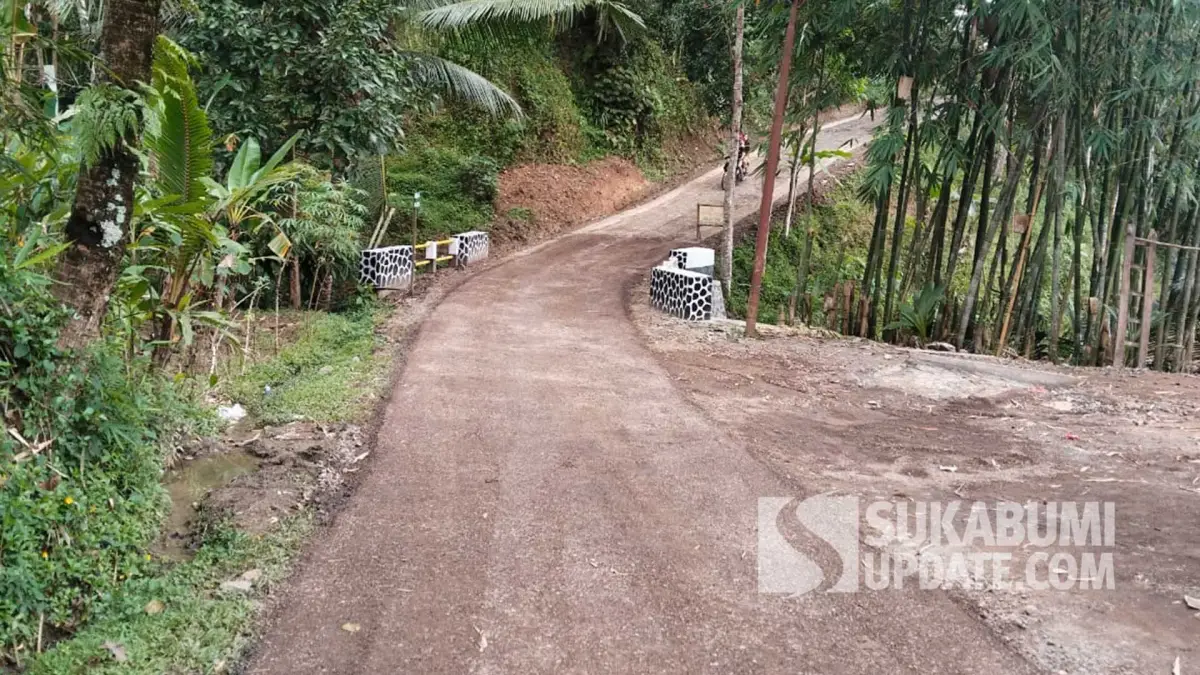 Dinas PU Kabupaten Sukabumi Tuntaskan Perbaikan Jalan Sagaranten–Pasirbandung