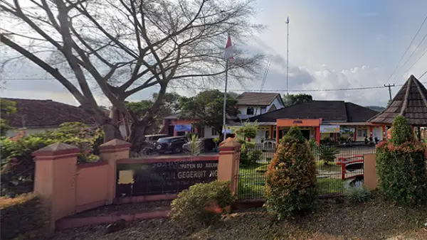 Ilustrasi - Kantor Kecamatan Gegerbitung, Kabupaten Sukabumi. (Sumber : Google Maps).