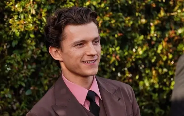 Tom Holland Alami Gegar Otak Saat Syuting Film Spider-Man: Brand New Day (Sumber : Instagram/@tomholland2013)