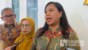 Kepala Subdirektorat Pengawasan Orang Asing dan Lembaga Asing Kemendagri RI, Katarina Rambu Babang, di Pendopo Sukabumi | Foto : Turangga Anom