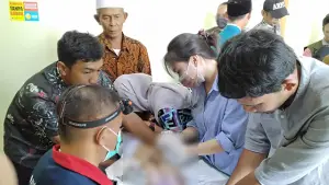Potret Puskesmas Kecamatan Cicurug, Kabupaten Sukabumi saat melalukan Khitan Massal pada anak-anak dari Keluarga Tidak Mampu. (Sumber : UPTD Puskesmas Cicurug).