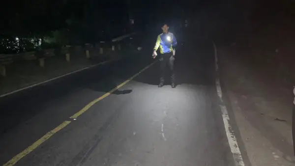 Lokasi kejadian pemotor tewas diduga akibat tabrak lari di Cikembar, Kabupaten Sukabumi | Foto : Dok. Polisi