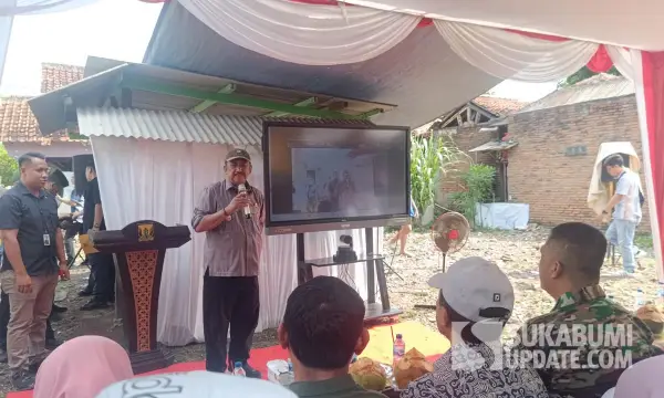 Bupati launching pembangunan Rutilahu serentak se Kabupaten Sukabumi | Foto : Ilyas Supendi