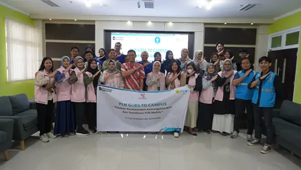 Edukasi kelistrikan, Srikandi PLN Unit UP3 Sukabumi gelar kegiatan Goes to Campus kunjungi IPB University. (Sumber : Dok PLN).