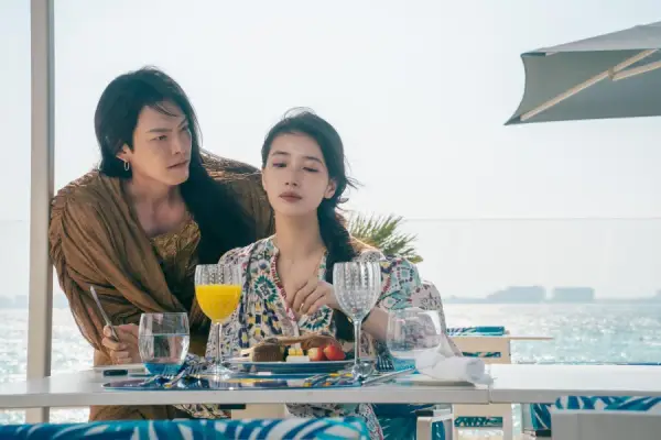 Cuplikan K-Drama Genie, Make a Wish yang menampilkan Bae Suzy dan Kim Woo Bin (Sumber : MyDramaList)