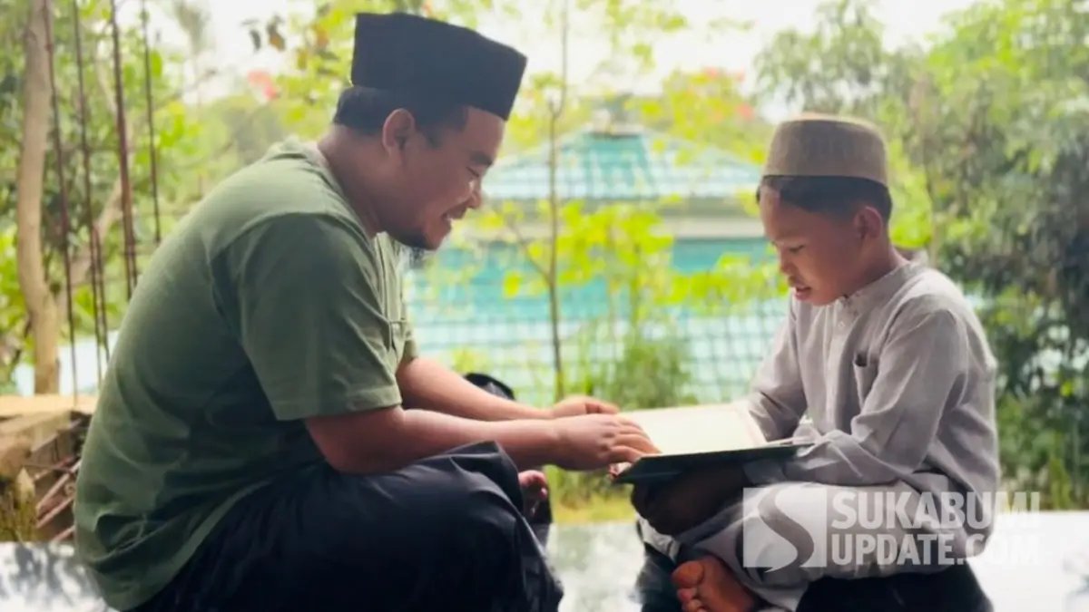 Rumah Baru Bagi Rio, Bocah Terlantar Asal Nagrak Sukabumi Kini Mondok di Pesantren