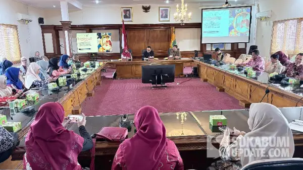Dinkes Kota Sukabumi sosialisai kebijakan rencana aksi daerah penanggulangan Tuberkulosis (Sumber: Dok Dinkes Kota Sukabumi)