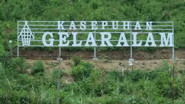 Landmark Kasepuhan Gelar Alam (Sumber: dok disperkim)