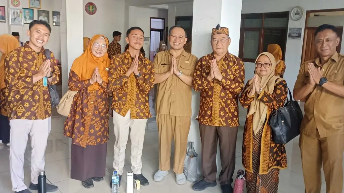SMP Al Umanaa Boarding School