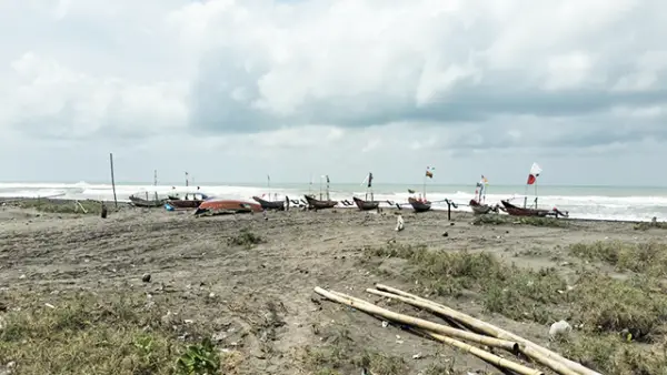 Diduga Tenggelam Saat Menjaring Ikan, Seorang Nelayan di Tegalbuleud Sukabumi Hilang. (Sumber : Dok P2BK Tegalbuleud).