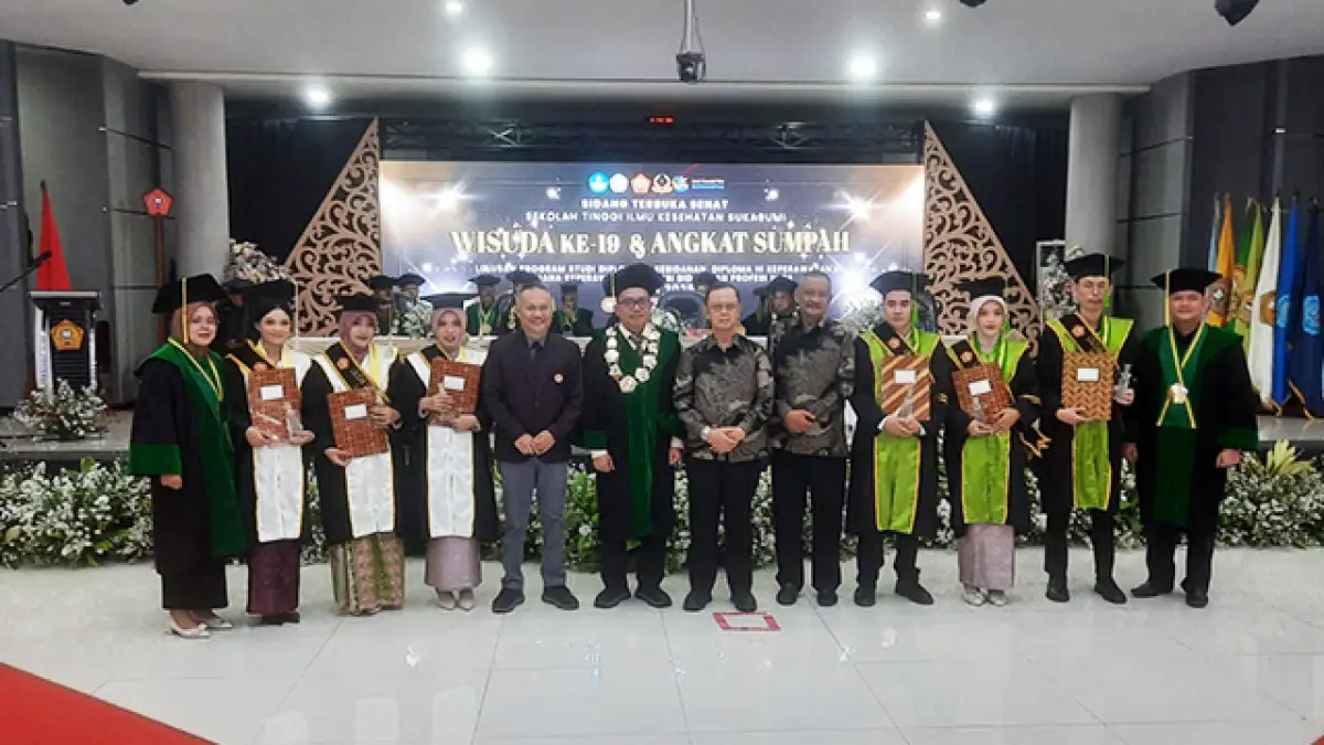 Wisuda STIKES Sukabumi 2025: 663 Lulusan Siap Mengabdi untuk Negeri