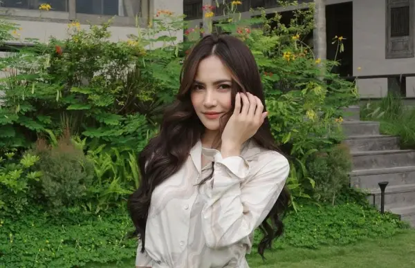 Comeback Usai Melahirkan, Album Baru Mahalini Terinspirasi dari Perannya Sebagai Ibu (Sumber : Instagram/@mahaliniraharja)
