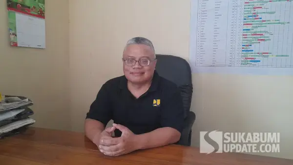 Kepala UPTD Pekerjaan Umum (PU) Wilayah III Cicurug, Asep Saepuloh | Foto : Ibnu Sanubari
