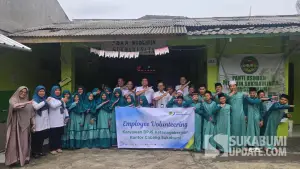 Kegiatan berbagi BPJS Ketenagakerjaan Cabang Sukabumi. Senin (13/10/2025). (Sumber: Dok BPJS Ketenagakerjaan)