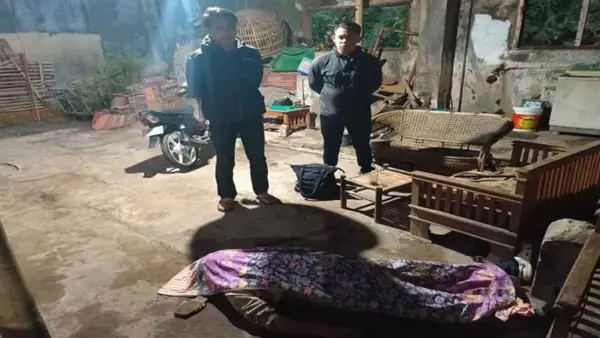 Penemuan mayat pria asal Sukabumi di sebuah gudang di Garut. (Sumber Foto: Istimewa)