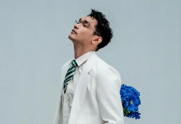 Afgan, Lirik Lagu Kacamata Afgan, Tentang Cinta, Identitas, dan Penyesalan (Sumber : Instagram/@afgan_)