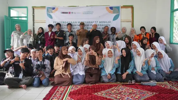 Mahasiswa KKN Kelompok 58 Nusa Putra University menggelar kegiatan Mitigasi Bencana di Desa Tugubandung pada Kamis (14/8/2025) (Sumber Foto: Dok. KKN NPU)