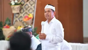 Gubernur Jawa Barat Dedi Mulyadi dalam Rakor Ketenagakerjaan bertema "Membangun Konektivitas Lowongan Pekerjaan dengan Aplikasi Nyari Gawe". (Sumber Foto: Biro Adpim Jabar)