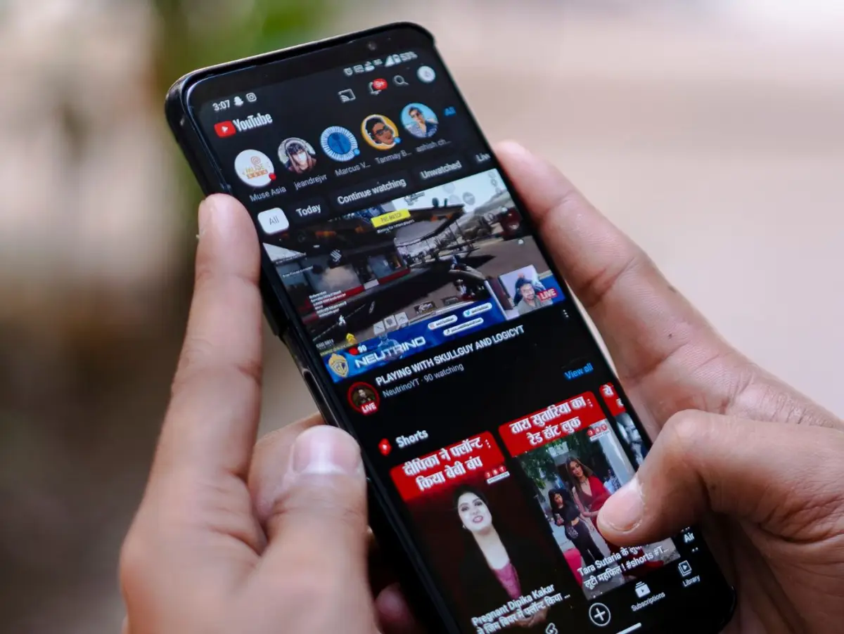Beberapa pengguna Youtube melaporkan kehilangan daftar putar atau tidak dapat mengunggah konten baru selama gangguan berlangsung