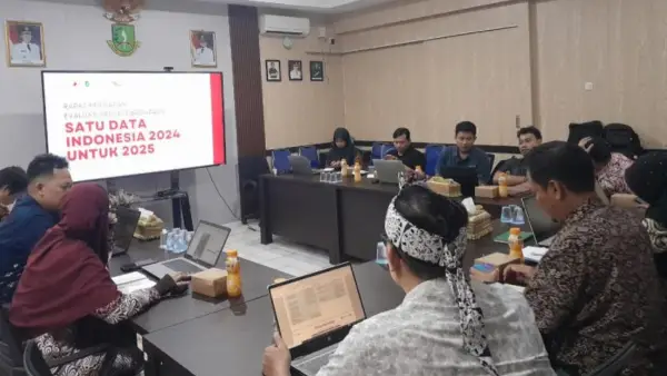 Rapat koordinasi forum satu data Kota Sukabumi (Sumber: diskominfo kota sukabumi)