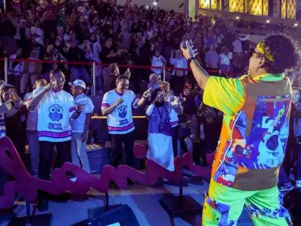 Goyang Ambyar, UMKM Bersinar! KOPLING 2025 hadirkan kolaborasi spektakuler musik koplo dan deretan produk UMKM pilihan. Siap mengguncang panggung dan pasar! (Sumber: Humas Kementerian UMKM)