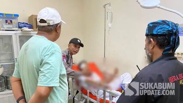 Korban pembacokan saat menjalani penanganan medis di RSUD Sekarwangi. Senin (20/10/2025). (Sumber: Istimewa)