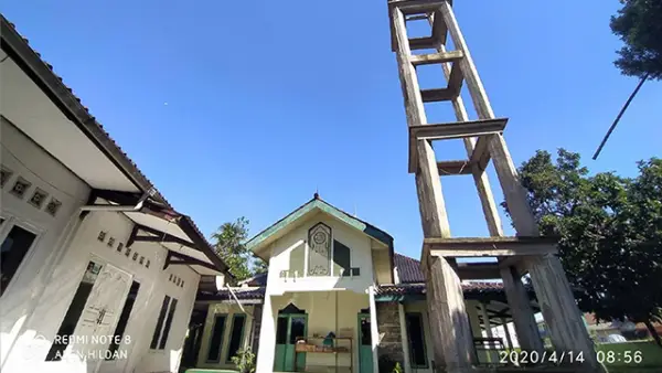 Pesantren Al-Falah (Sumber : (Facebook.com/Aden Hildan)).