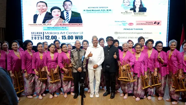 Gubernur Jawa Barat, Dedi Mulyadi Saat Hadiri Dialog Peradaban untuk Toleransi dan Perdamaian di Makara Art Center, Universitas Indonesia, Depok, Selasa (21/10/2025). (Sumber : Pemprov Jabar).