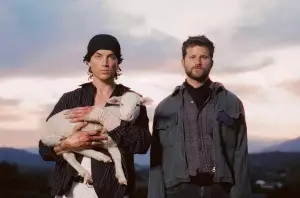 Lirik Lagu Soft LANY, Tentang Rasa Syukur Memiliki Seseorang yang Tulus Mencintai (Sumber : Instagram/@lany)