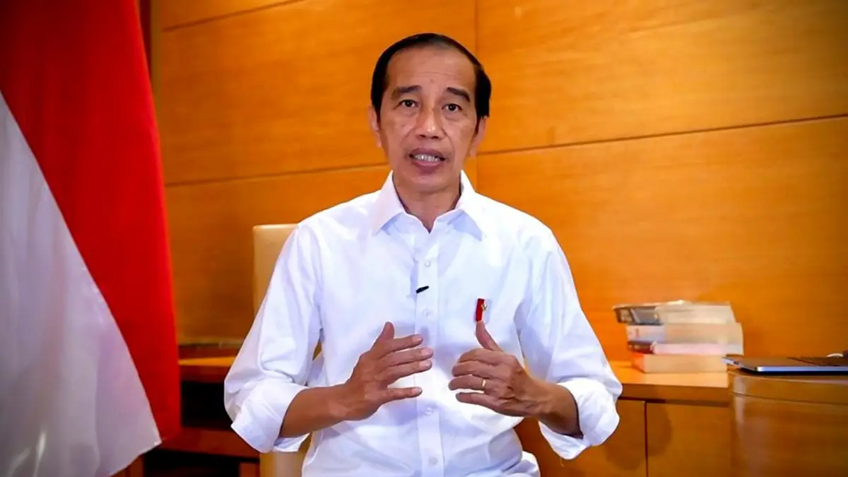 Jokowi Akhirnya Perlihatkan Ijazah Asli ke Relawan Projo di Rumahnya
