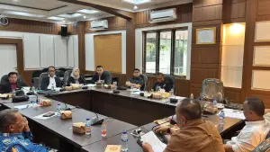 Tim TKPP Kota Sukabumi saat diperiksa oleh Panja DPRD di Gedung DPRD Kota Sukabumi | Foto : Dokpim