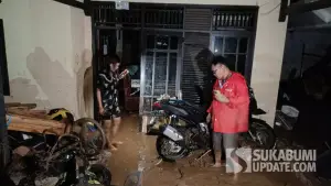 Rumah warga Cisolok yang terdampak Banjir. (Sumber: SU/Ilyas Supendi)