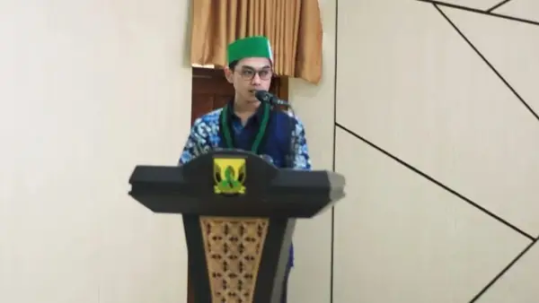 Ade Rohmat, Mahasiswa Pasca Sarjana Universitas Terbuka | Foto : Dok. Pribadi